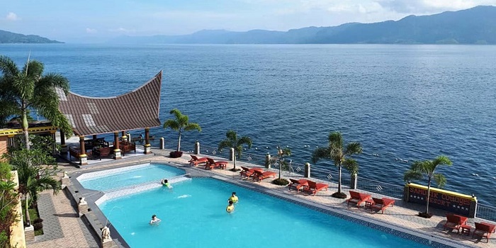 Hotel Terbaik di Pinggir Danau Toba